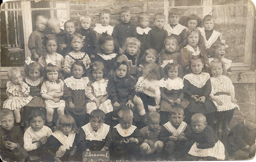 Libramont - Ecole maternelle- Collection Christian Giboux