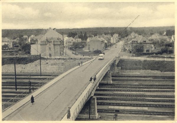Libramont - Le pont et l'avenue de Houffalize - Collection Christian Giboux